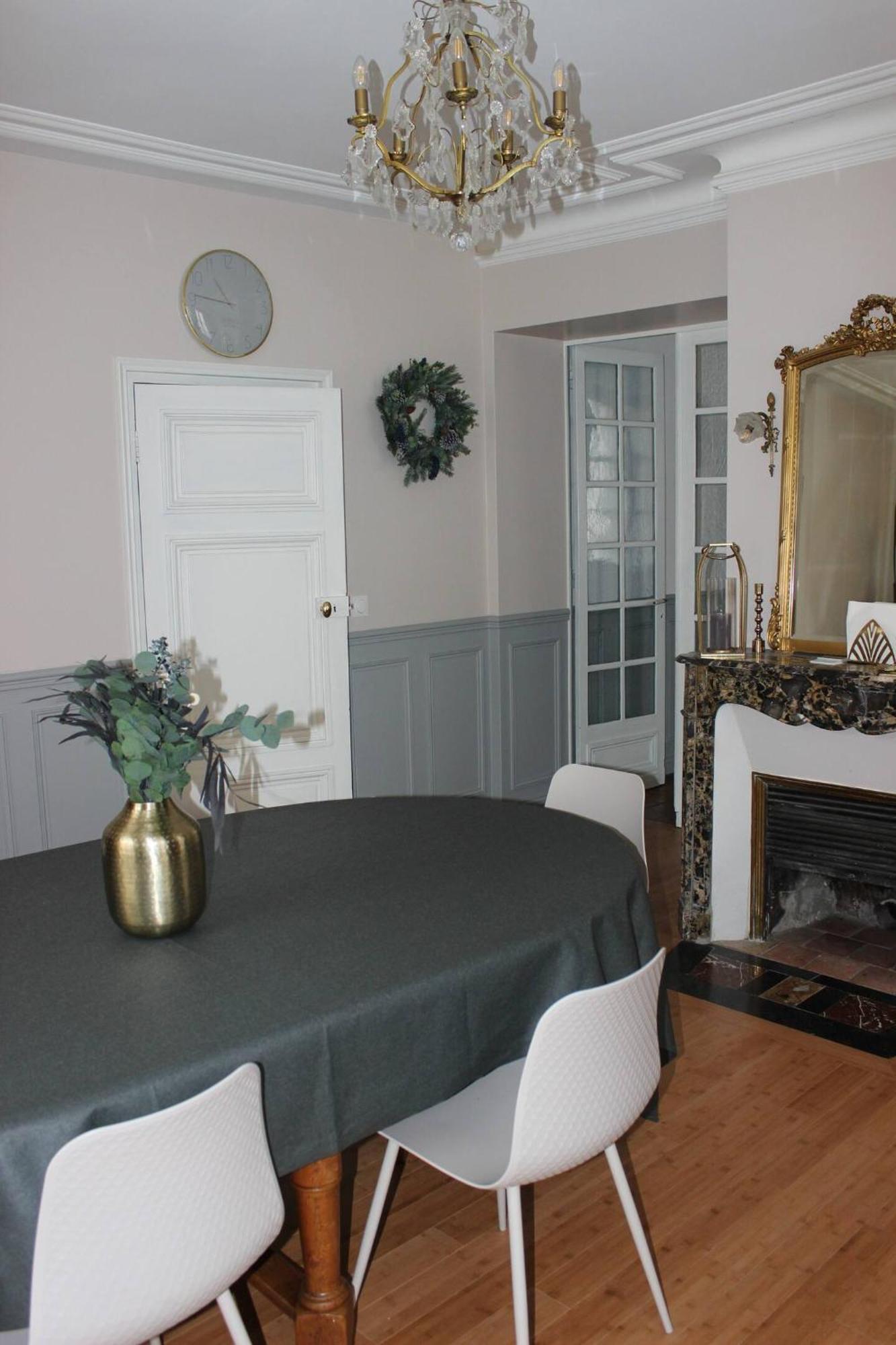 Domaine De Charme Au Coeur D'Orleans Classe 3 Etoiles - Bords De Loire - 21 Couchages Avec Parkings Prives Kültér fotó